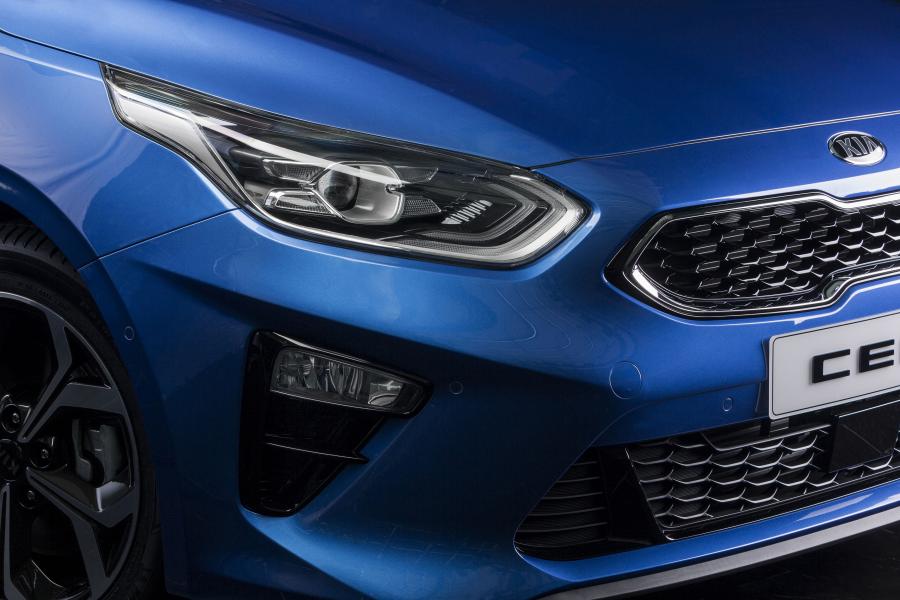 Детали экстерьера Kia Ceed 2018 года  (WW) (фото 10 из 40)